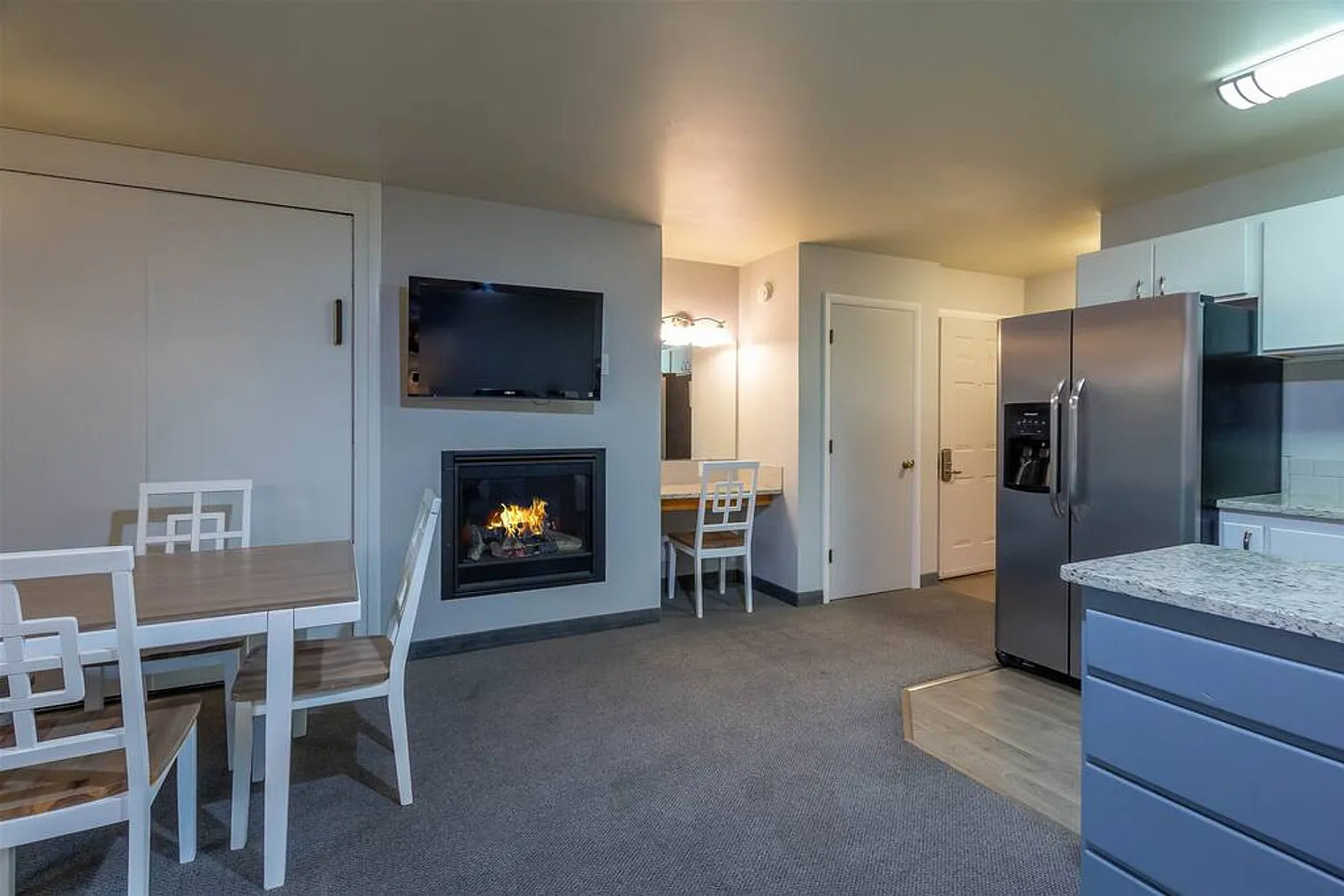 1 bed, 2.0 bath, 624 sqft, $2,770 — Photo 4
