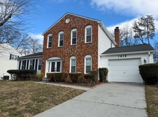 7818 Attleboro Dr, Springfield, VA 22153