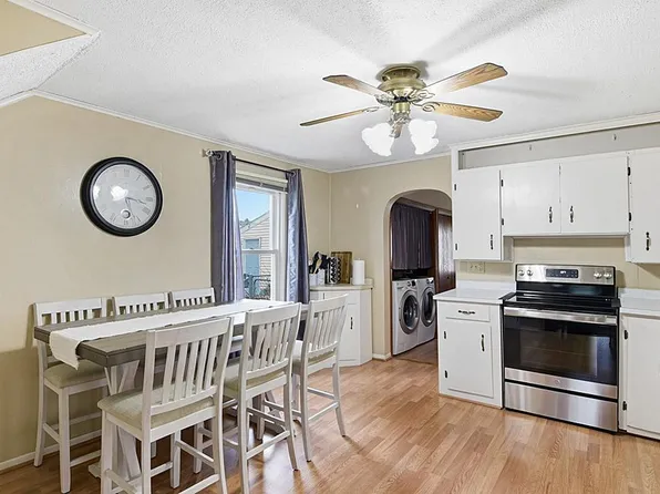 138 7th Ave N, Waite Park, MN 56387