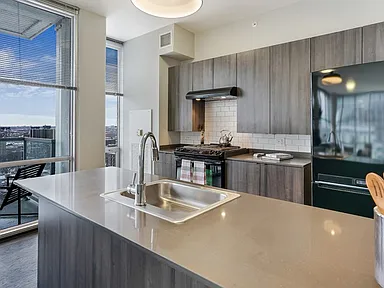 Arrive LEX - 2138 S Indiana Ave Chicago IL | Zillow