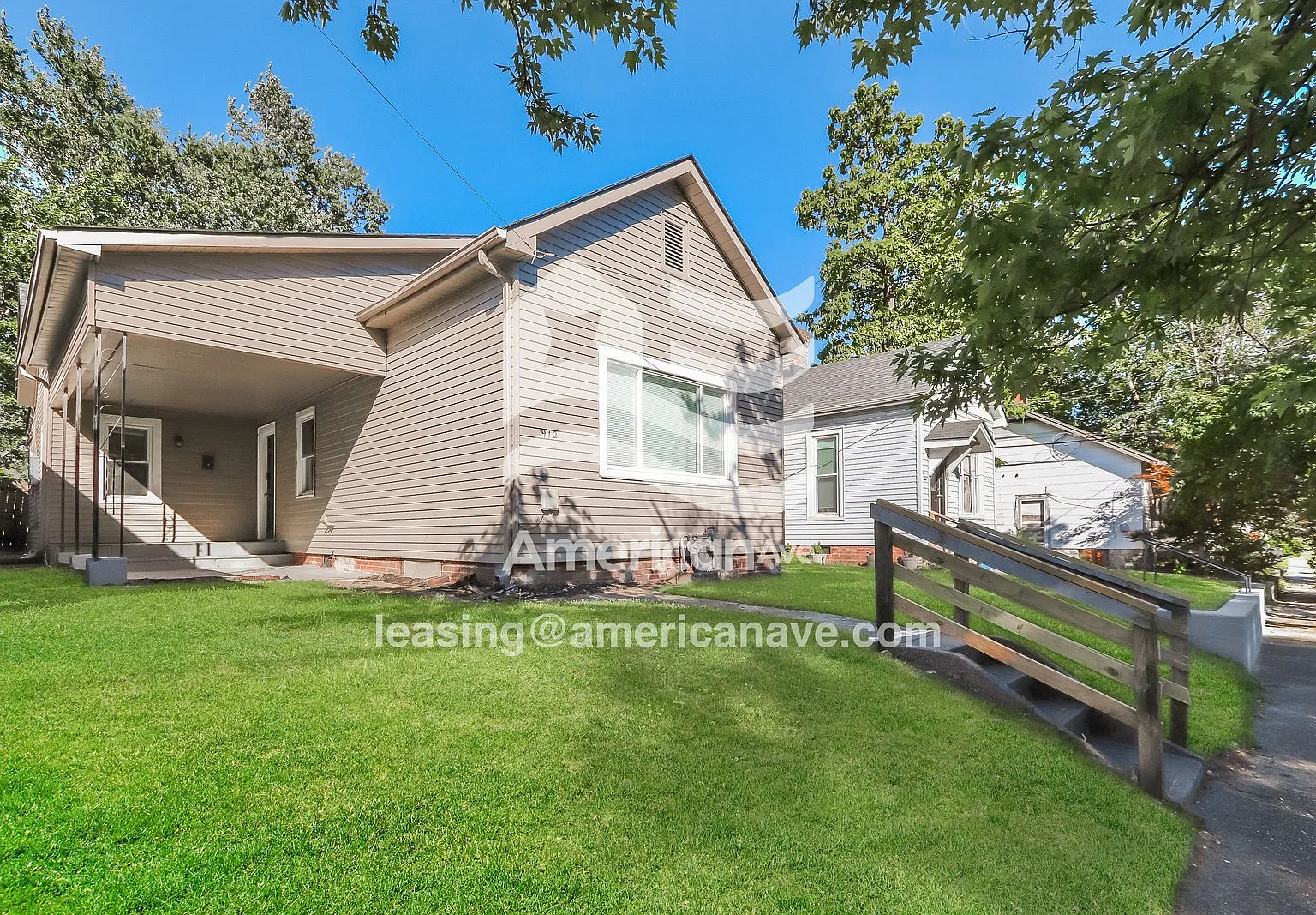 3 bed, 2.0 bath, 1086 sqft, $1,695 — Photo 2