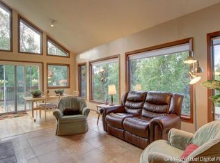 15201 Longbow Dr, Anchorage, AK 99516