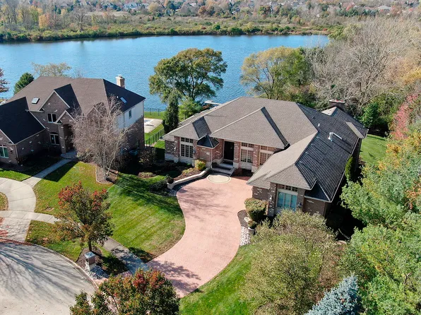 21138 Sage Brush Ln, Mokena, IL 60448