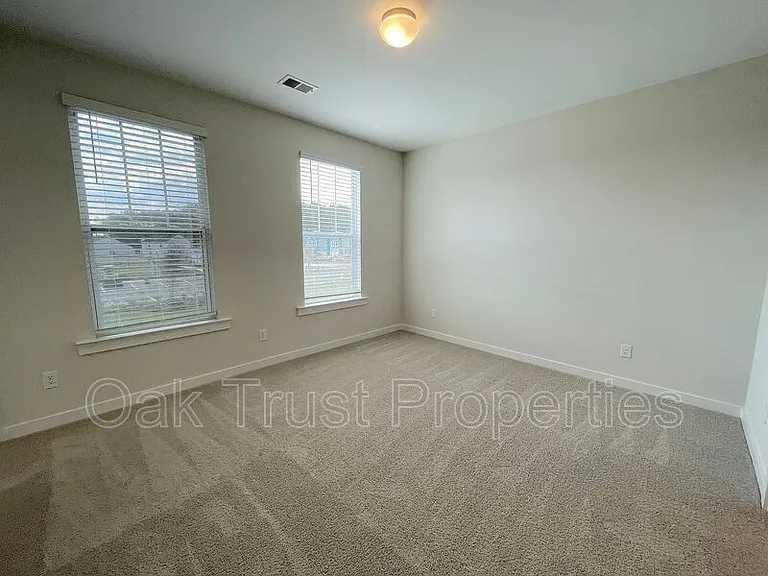 115 Summer Tanager Dr — Photo 8