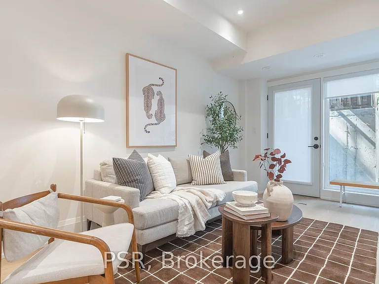 57 Harriet St #A — Photo 1
