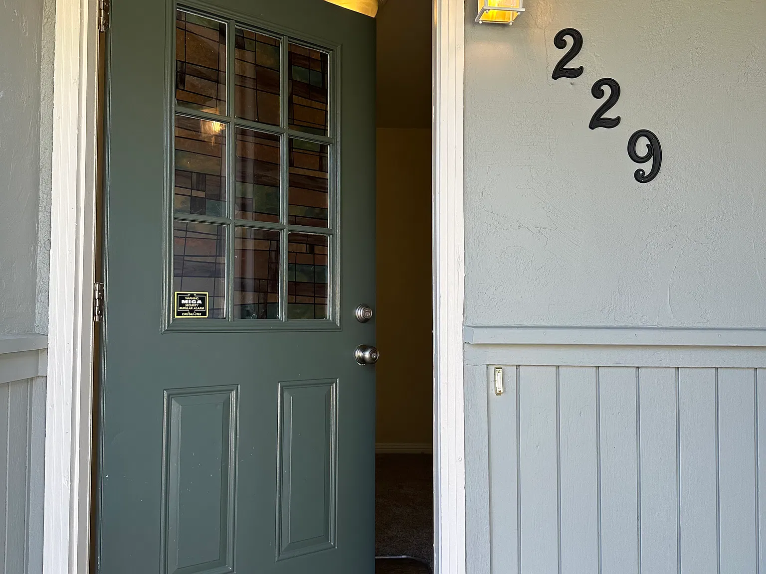 229 Steven Cir — Photo 1