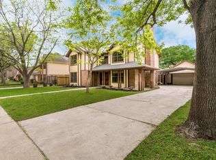 2715 Pine Needle Ln, Pearland, TX 77581