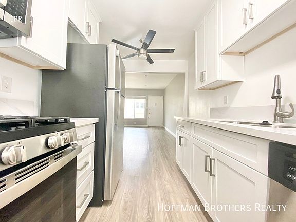 4th image of 3738 Westwood Blvd #5