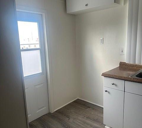3rd image of 2420 7th St