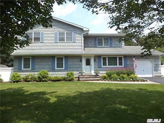 2nd image of 93 Henearly Dr