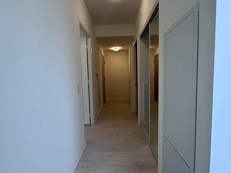 8960 Jane St #709 — Photo 18