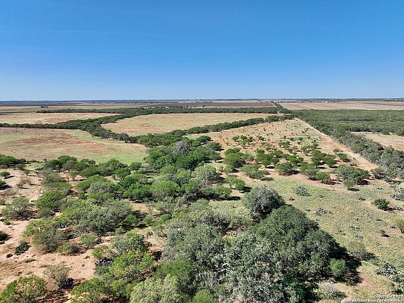 5th image of 143 ACRES CR 245