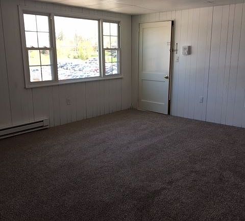 5th image of 23 Cloister Ave APT 1