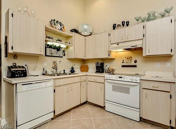 5th image of 11851 Bradley Ct