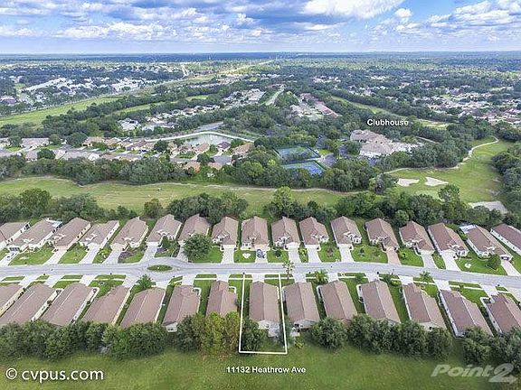 AERIAL GOLF AND CLUBHOUSE
