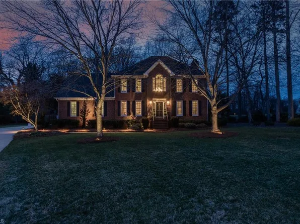 133 Duchess Ct, Jamestown, NC 27282