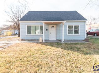 841 SW Oakley Ave, Topeka, KS 66606