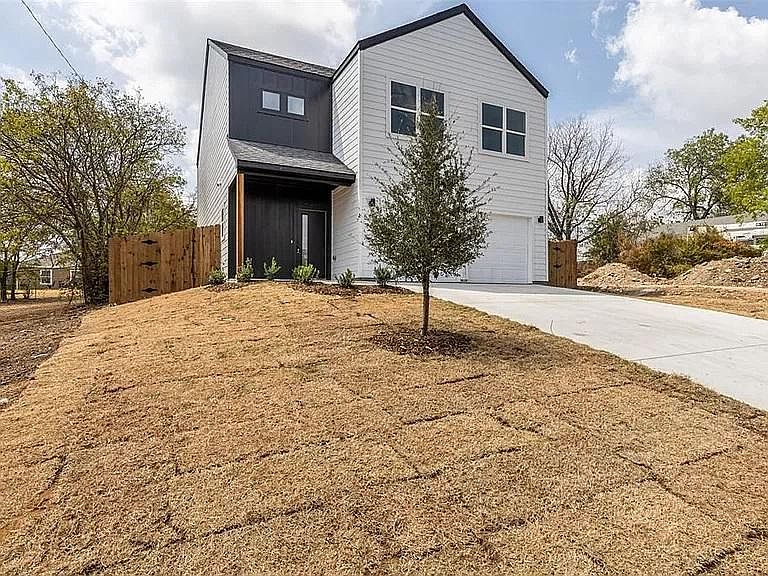 1st image of 5217 Wellesley Ave