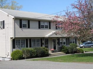 4 Edwards Rd, Woburn, MA 01801