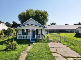 110 Maryland Ave N, Saint Albans, WV 25177