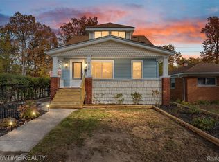 860 Gardendale St, Ferndale, MI 48220