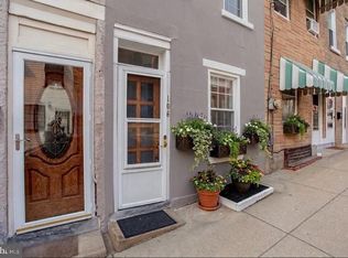 106 Davis St, Philadelphia, PA 19127
