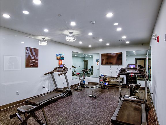 5th image of 116 West Ave #205