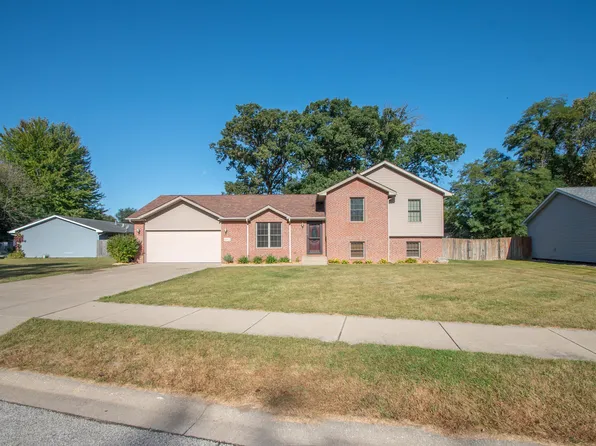 6644 Palm Ave, Portage, IN 46368