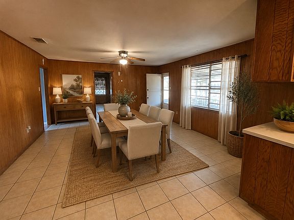 3rd image of 120 Juniper Dr