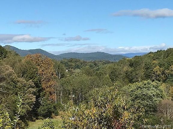 3rd image of Cleves Dr