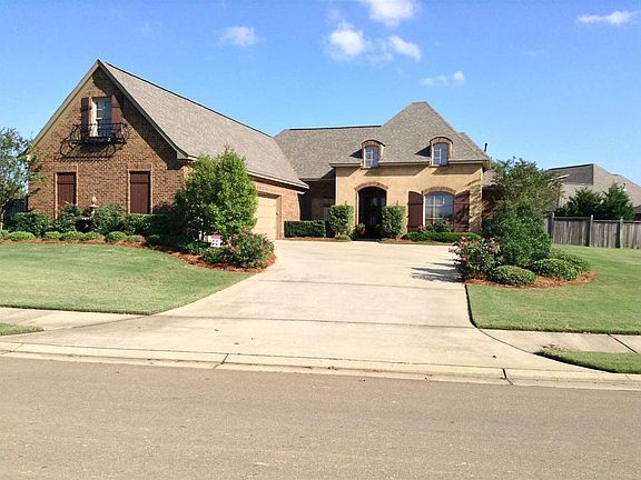 3rd image of 117 Bienville Dr