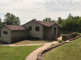 7239 W Skyline Pkwy, Duluth, MN 55810