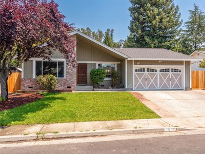 5330 Arnica Way, Santa Rosa, CA, 95403