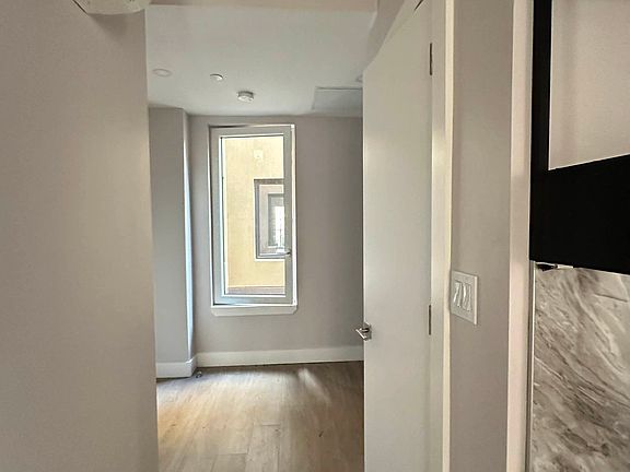 3rd image of 292 Linden Blvd #6K
