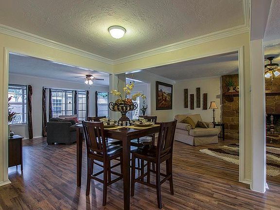 5th image of 2102 Richbrook Dr