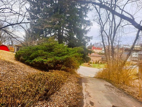 Private Driveway
