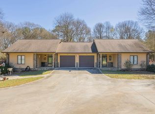 250 Bluebird Ln, Lavonia, GA 30553