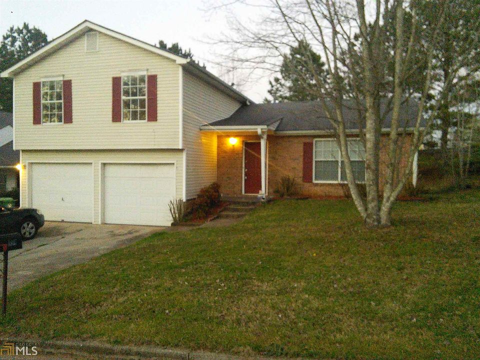 1st image of 834 Plumbridge Ct