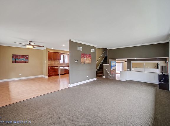 5th image of 5620 W 100th St