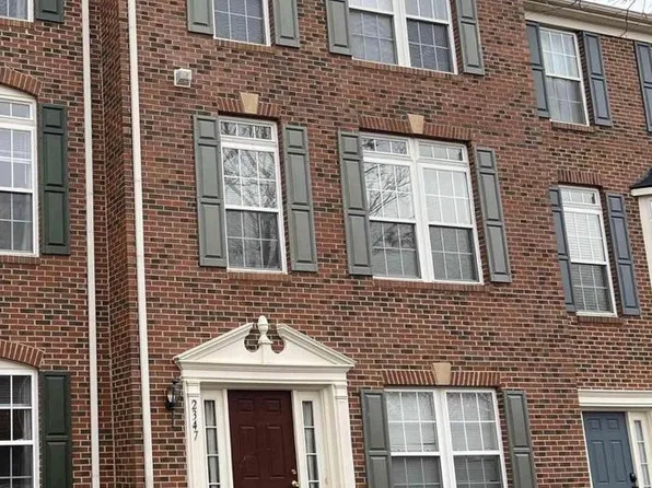 2347 Abington Dr #1, Charlottesville, VA 22911