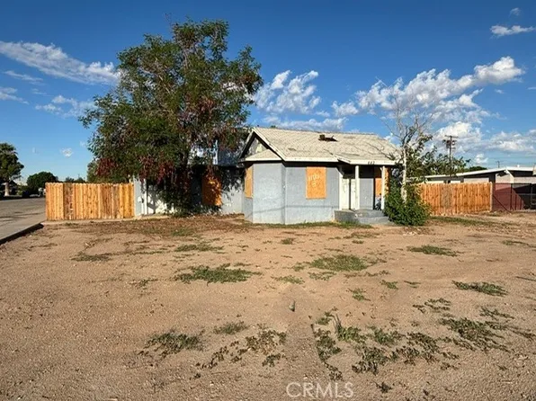 449 N 7th St, Blythe, CA 92225