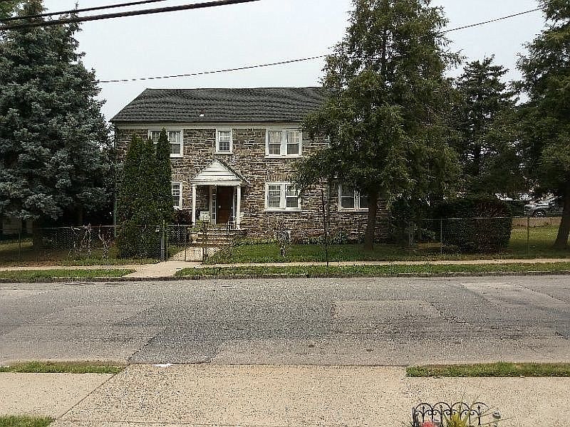 711 East Marshall Street
