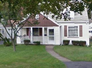 216 Thorncliffe Dr, Rochester, NY 14617