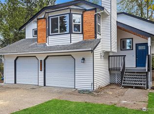 21952 120th Ave SE, Kent, WA