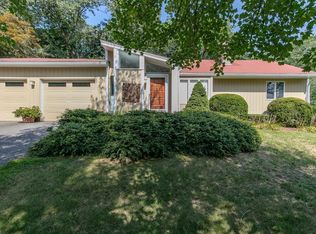 24 Flintlock Rd, Lexington, MA 02420