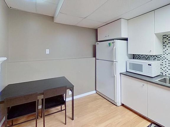 4th image of 485 Mountain St #1A