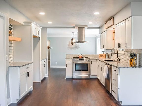 4th image of 1342 Parkview Dr