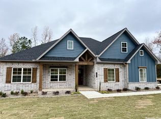 14521 Stonebrook Ln, Maumelle, AR 72113