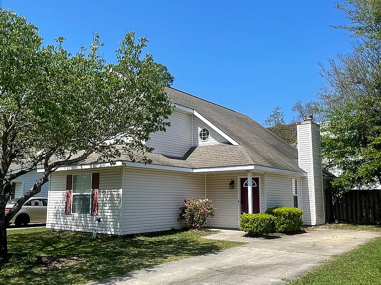 4560 Laurelwood Dr — Photo 7