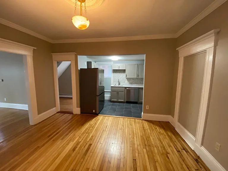 52 State St #1 — Photo 5